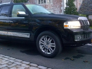 Lincoln Navigator